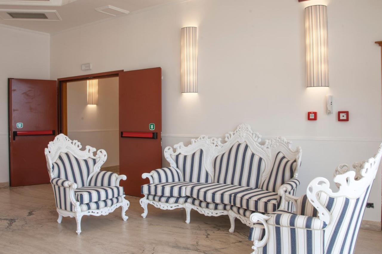 Hotel Centrale ساباوديا المظهر الخارجي الصورة